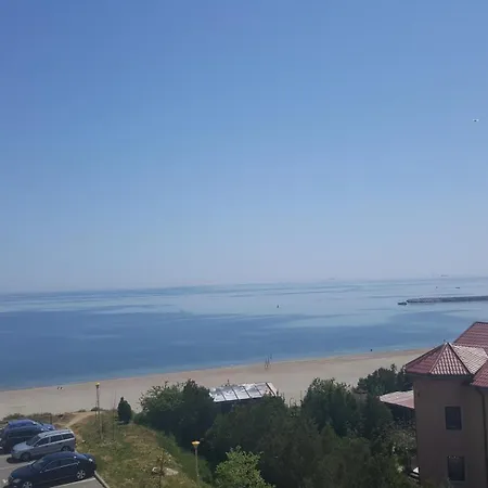Reyna Apartment, Faleza Nord Appartement Constanţa